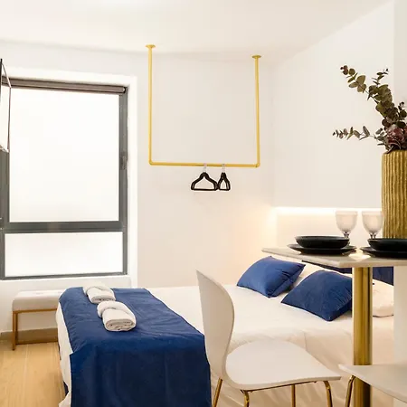 Forata Lofts ゲストハウス 4*